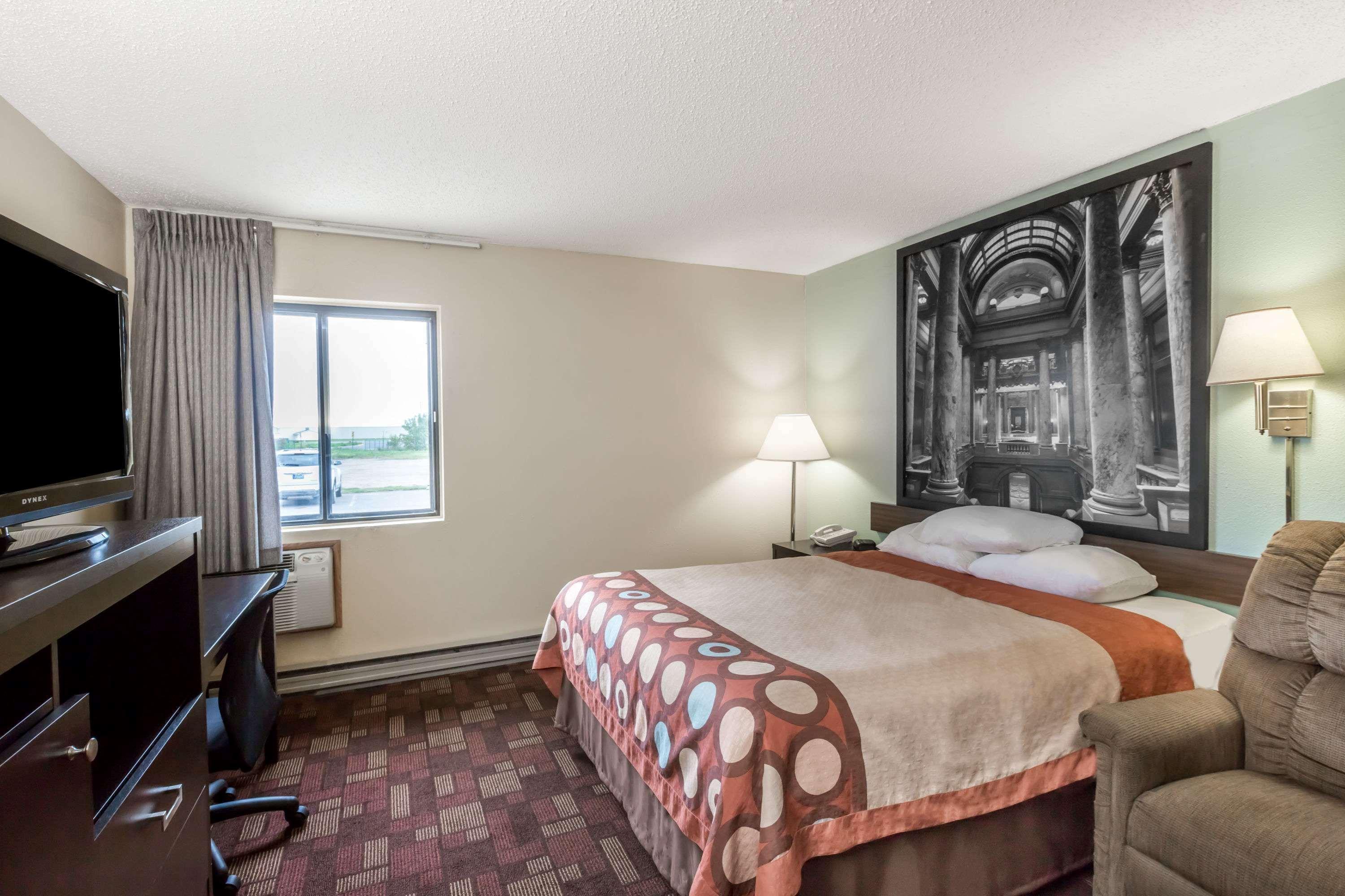 Super 8 By Wyndham Luverne Esterno foto